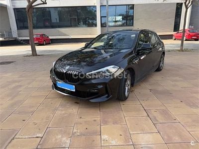 Usado BMW 118 150 CV (110 kW) 2023 Negro Utilitario