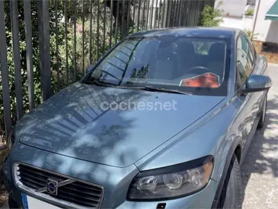 Usado Volvo C30 Kinetic 136 CV (100 kW) 2008 Azul Utilitario