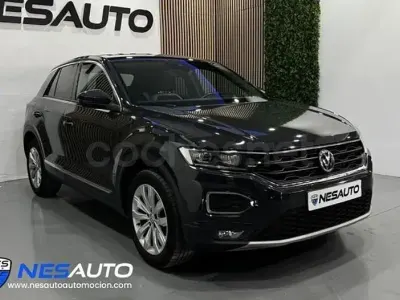 Usado VW T-Roc Advance 150 CV (110 kW) 2019 Gris / plata SUV