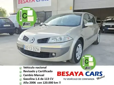 Usado Renault Mégane Expression 110 CV (80 kW) 2006 Beige Utilitario