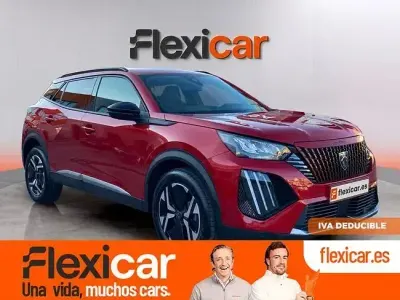 Usado Peugeot 2008 Allure 100 CV (73 kW) 2025 Rojo SUV