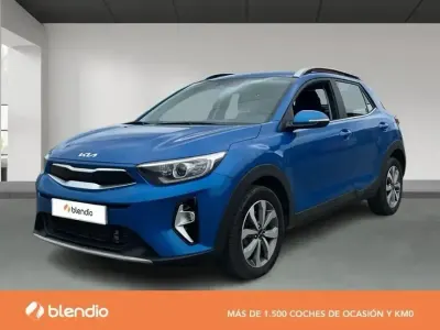 Usado Kia Stonic 100 HP (73 kW) 2025 Preto SUV