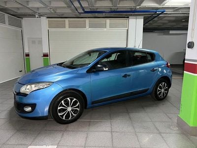 Azul Usado 2012 Renault Mégane III Business | 4900 € (Buen precio)