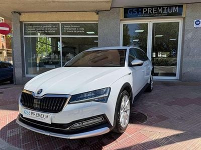 Usado Skoda Octavia 184 CV (135 kW) 2020 Blanco SUV