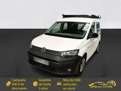 Usado VW Caddy 122 CV (89 kW) 2021 Blanco Monovolumen
