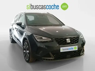 Usado Seat Arona FR 115 CV (84 kW) 2025 Gris/plata SUV