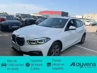 Usado BMW 116 Comfort Edition 116 CV (85 kW) 2023 Blanco Utilitario