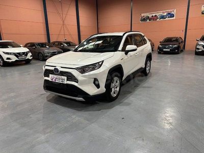 Blanco Usado 2019 Toyota RAV4 Hybrid Luxury SUV | 26.500 € (Precio justo)