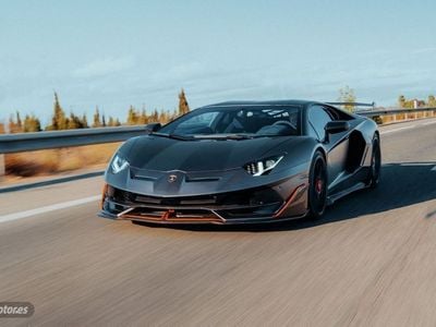 Lamborghini Aventador