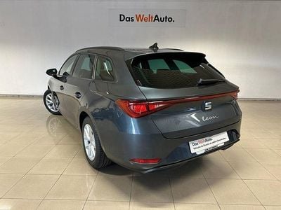 Usado Seat Leon Style 116 CV (85 kW) 2025 Gris