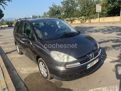 Peugeot 807