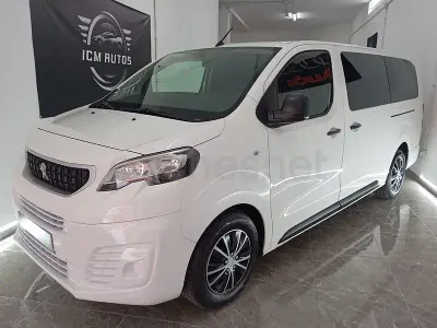 Begagnad Peugeot Traveller