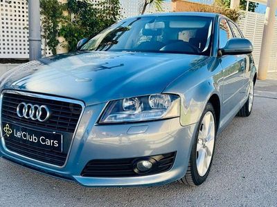 Usado Audi A3 Attraction 140 CV (102 kW) 2010 Azul Utilitario