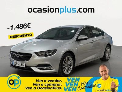 Usado Opel Insignia Innovation 165 HP (121 kW) 2021 Cinzento Sedan