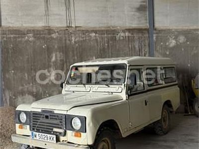 Beige Usado 1995 Land Rover Defender SUV | 5000 €