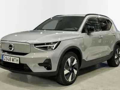 Usado Volvo EX40 Plus 325 kW (442 CV) 2024 Gris SUV