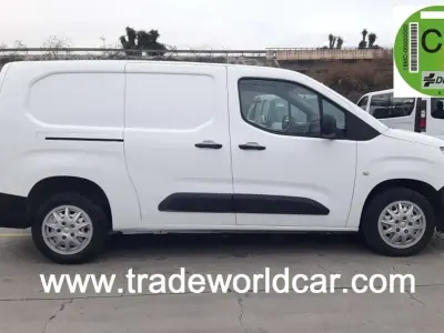Usado Citroën e-Berlingo Live 102 CV (75 kW) 2020 Blanco Monovolumen