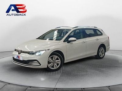 Usado VW Golf VIII Life 110 CV (80 kW) 2021 Blanco Familiar