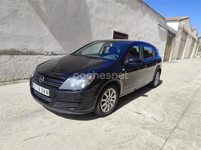 Usado Opel Astra Enjoy 100 CV (73 kW) 2005 Negro Berlina