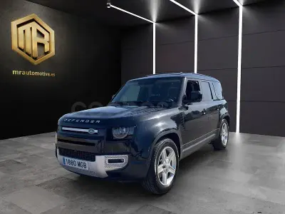 Usado Land Rover Defender SE 404 CV (297 kW) 2023 Negro SUV