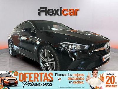 Usado Mercedes CLA220 Shooting Brake 190 CV (139 kW) 2021 Negro Familiar
