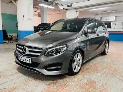 Mercedes B200