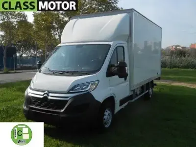 Begagnad Citroën Jumper 165 HK (121 kW) 2021 Vit Minibuss