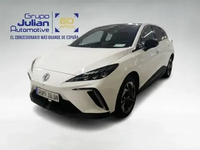 Usado MG MG4 EV Luxury 150 kW (204 CV) 2023 Otro Utilitario
