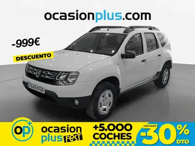 Usado Dacia Duster Ambiance 90 HP (66 kW) 2017 Branco SUV