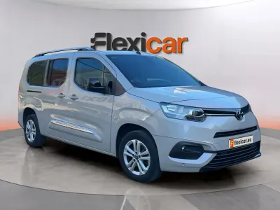 Usado Toyota Proace Verso City 131 CV (96 kW) 2022 Beige Familiar