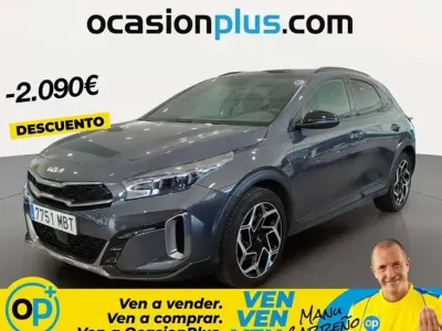 Usado Kia XCeed 120 CV (88 kW) 2022 Gris SUV