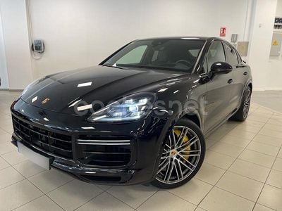 Negro Usado 2020 Porsche Cayenne Turbo S SUV | 95.990 €