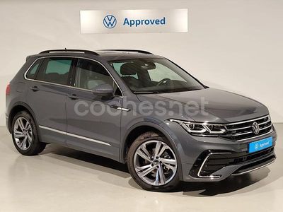 Usado VW Tiguan R-line 150 CV (110 kW) 2024 Gris / plata SUV
