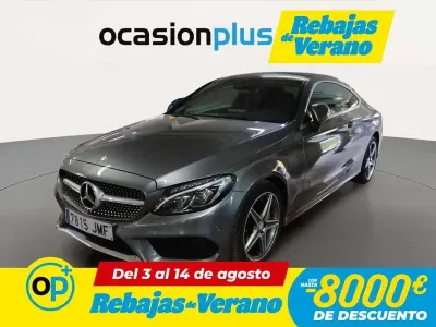 Usado Mercedes C250 204 CV (150 kW) 2016 Gris Coupe