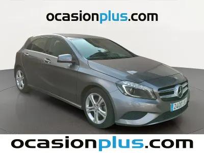 Usado Mercedes A200 Urban 136 CV (100 kW) 2015 Gris Utilitario