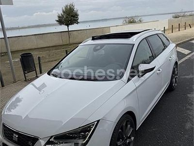 Usado Seat Leon ST FR 184 CV (135 kW) 2015 Blanco Familiar
