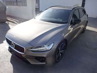 Usado Volvo V60 R-Design 190 CV (139 kW) 2020 Gris Familiar