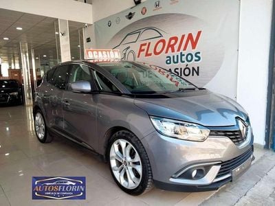 Usado Renault Scénic IV Zen 120 CV (88 kW) 2019 Gris Monovolumen
