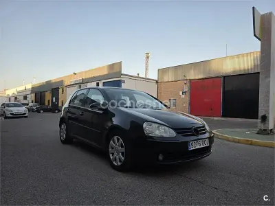 Usado VW Golf IV Highline 140 CV (102 kW) 2005 Negro Berlina