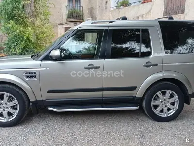 Usado Land Rover Discovery 4 SE 255 CV (187 kW) 2010 Gris / plata SUV