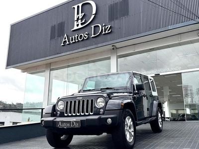 Usado Jeep Wrangler Unlimited 284 CV (208 kW) 2018 Gris / plata SUV