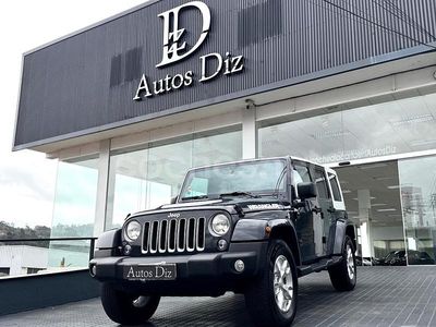 Gris / plata Usado 2018 Jeep Wrangler Unlimited SUV | 42.500 € (Un poco caro)