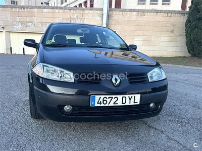 Negro Usado 2006 Renault Mégane II Privilege Berlina | 3500 € (Buen precio)