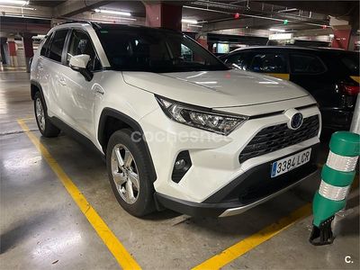 Blanco Usado 2019 Toyota RAV4 Hybrid Advance SUV | 27.200 € (Precio justo)