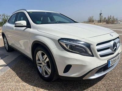 Blanco Usado 2014 Mercedes GLA200 Urban SUV | 13.999 € (Buen precio)