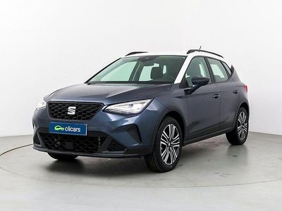 Usado Seat Arona Style 110 CV (80 kW) 2022 Gris SUV