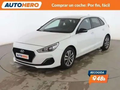Brugt Hyundai i30 GO! 110 HK (80 kW) 2019 Hvid Hatchback