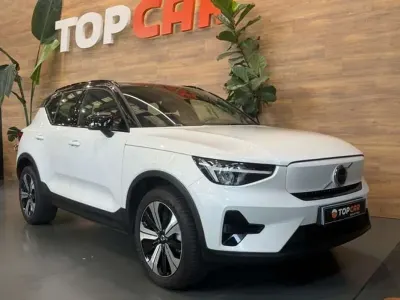 Usado Volvo XC40 Plus 169 kW (231 CV) 2022 Blanco SUV
