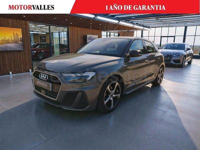 Usado Audi A1 Sportback Comfort 150 CV (110 kW) 2022 Gris / plata Utilitario