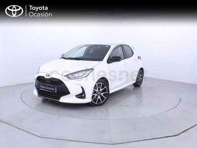 Usado Toyota Yaris Hybrid Style 116 CV (85 kW) 2022 Blanco Berlina